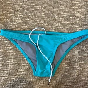 Jolyn, teal color, small